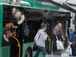 Mer kollektivtrafik för både ungdomar och seniorer